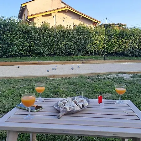 Lot Et Garonne En Campagne Pour 6 Personnes Piscine Et Jardin *